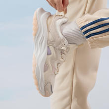 adidas 阿迪达斯 跑步鞋女鞋春季新款运动鞋透气缓震低帮休闲鞋 IE3460