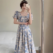 SLY TRO  爱依服同款蓝色油画碎花法式小众连衣裙