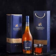 格鲁吉亚进口，Dugladze 独格拉则 雅致白兰地 VSOP 700mL*2瓶 送小酒版*2瓶