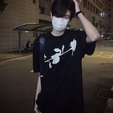 百亿补贴：森美果 暗黑系玫瑰印花短袖男小众OS宽松欧美高街不规则打底衫T恤