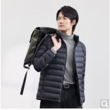 19日，plus会员：京东京造【air+零压羽绒】轻薄羽绒服男外套冬立领白鸭绒 曜石黑