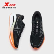 闭眼买、PLUS会员：XTEP 特步 坦程Max 专业跑鞋 976119110063 黑/银色
