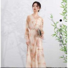 PLUS会员：三彩 粉樱露华 2024夏季新款 晕染雪纺连衣裙设计感吊带裙两件套