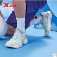 plus会员：XTEP 特步 门店同款 战獒3.5篮球鞋男977219120017 泡沫绿、浅暮蓝