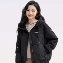 plus会员：YAYA 鸭鸭 轻薄羽绒服短款时尚休闲连帽外套