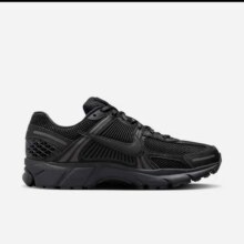 耐克（NIKE）男子运动鞋 ZOOM VOMERO 5 BV1358-003 40.5