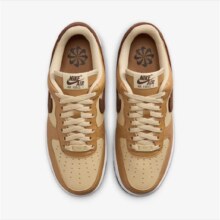 耐克（NIKE）女子W AIR FORCE 1 '07 NEXT NATURE板鞋/复刻鞋 HQ3905-200 37.5