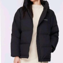 plus会员、概率券：波司登 女经典加厚百搭宽松连帽保暖90绒羽绒服 多色可选