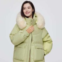 20点、PLUS会员：波司登羽绒服女冬季厚款潮流毛领时尚保暖外套B20145268
