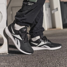 Reebok锐步 ENERGYLUX轻便时尚潮流舒适休闲运动跑步鞋