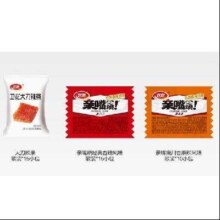 卫龙 辣条亲嘴烧大刀肉小面筋零食 约40小包