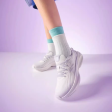 ANTA 安踏 毒刺5代 女子跑鞋 922415552