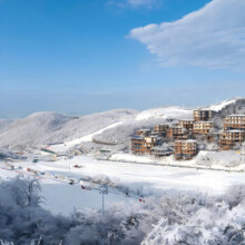包邮区稀缺款户外雪场，安吉云上草原官方酒店 1-2晚温汤/滑雪度假套餐