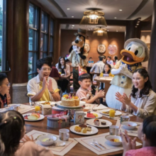 香港迪士尼探索家度假酒店含迪斯尼乐园2天1晚任选1日2日门票套餐