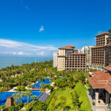 周末不加价！海旅君澜三亚湾迎宾馆 阳光套房2晚含早+清补凉