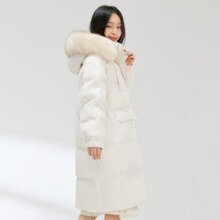 29日20点：雪中飞 159g 秋冬狐狸毛领女士长款连帽保暖百搭羽绒服女 米白