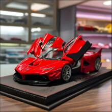 PLUS：中精质造 法拉利FXXK-EVO 合金超跑模型 双开门+礼盒包装