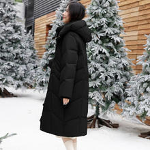 雪中飞 充绒女 长款加厚连帽羽绒服90%绒子含量