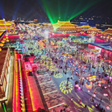 近钟鼓楼，周末/寒假不加价！秋果酒店(西安钟鼓楼南门店) 雅致大/双床房2晚套餐（含双早）