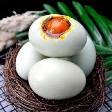 正宗流油咸鸭蛋  40g-50g*4枚 买一送一到手8枚