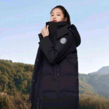 京东百亿补贴、plus会员：波司登 羽绒服女可脱卸连帽保暖显瘦厚冬宽松外套