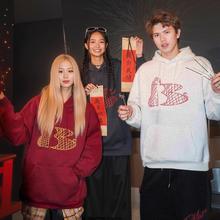 BAREUICGOIE 联名2025春节新年款潮牌重磅男女韩版ins风落肩款卫衣