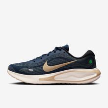 NIKE 耐克 JOURNEY RUN 男款跑步鞋