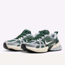 20点：耐克 男子 运动板鞋NIKE V2K RUN运动鞋HJ4497-300 45