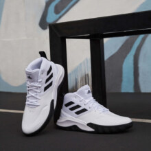 adidas OWNTHEGAME团队款实战篮球运动鞋男子阿迪达斯官方   白色/黑色   40.5
