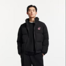 20点开始：JACK&JONES 杰克·琼斯 男装 字母印花潮流立领短款棉衣 黑色E40