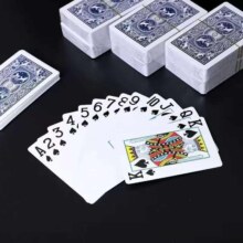 加厚扑克牌 1副+赠1件