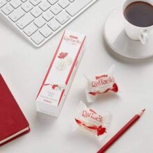Ferrero Rocher 费列罗 Raffaello 拉斐尔 椰蓉扁桃仁糖果酥球48粒