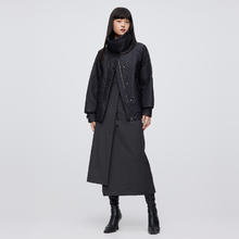 波司登 奥莱立领短款廓形菱形格绗线时尚鹅绒轻薄羽绒服女时尚