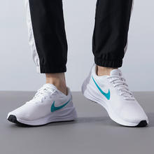 88VIP会员：NIKE 耐克 REVOLUTION 7男子缓震耐磨运动鞋透气轻便休闲鞋跑步鞋