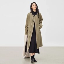 对白 格雷系松弛感绵羊毛女式毛呢大衣