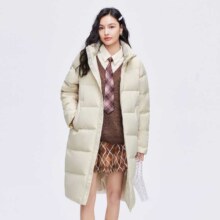 需首购：雪中飞  女式 长款时尚羽绒服