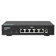 威联通 QSW-1105-5T 五端口 2.5GbE 交换机