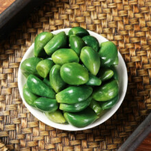 20点：新鲜腌制翡翠腊八蒜 500g*2件