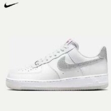 20点：NIKE 耐克 女子WMNS AIR FORCE 1 '07 LX板鞋 HQ3461-191