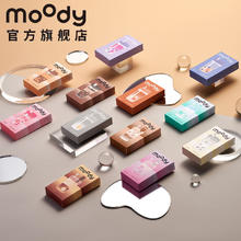 已售百万moody半年抛蜡笔小新联名2片