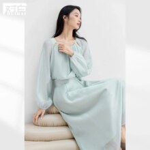 对白 镂空设计女式休闲长袖套装