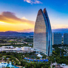 新人特惠：五一 三亚亚特兰蒂斯5天4晚 1晚亚特海景房+3晚哈曼行政港湾房+早餐+水世界水族馆+下午茶