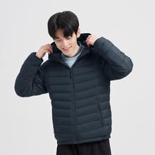 波司登 经典轻暖系列 男士连帽短款轻薄羽绒服 B40131007