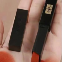 11日0点开始、限1500件：YSL圣罗兰小黑条口红320 2g 哑光持久 唇膏化妆品