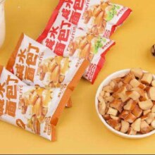 38节：京喜 网红海盐焦糖味碱水面包丁 焦糖藤椒味 1包