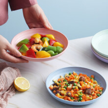 【5元5件更划算】防摔干果零食盘 随机颜色 北欧款防摔盘子15cm