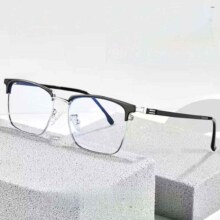 再降价: 万新 winsee 1.56较薄非球面树脂镜片+超轻钛架多款可选