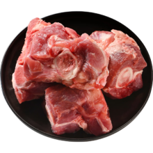 plus会员：鲜京采 黑猪猪棒骨2斤(含肉量约40%）  筒子骨 *4件