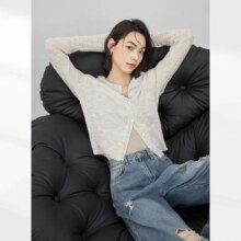 对白 春秋装含羊毛混色花式纱线轻盈毛衣开衫