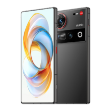 努比亚（nubia）Z70 Ultra  骁龙8至尊版 35mm主摄 6150mAh南海电池 真全面屏 12+256 黑玺 5G拍照AI手机 国家补贴